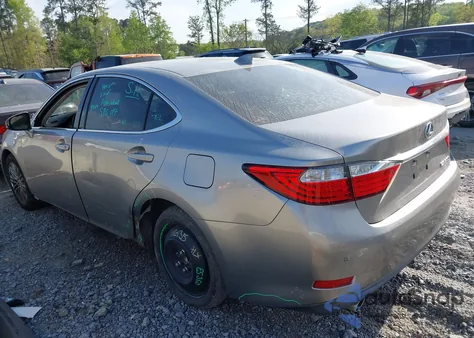 2015 Lexus Es 350 z USA, uszkodzony, nr VIN JTHBK1GG4F2210821